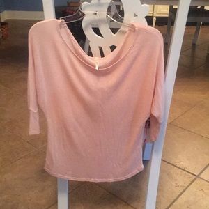 Lightweight 3/4 length sleeve sweater